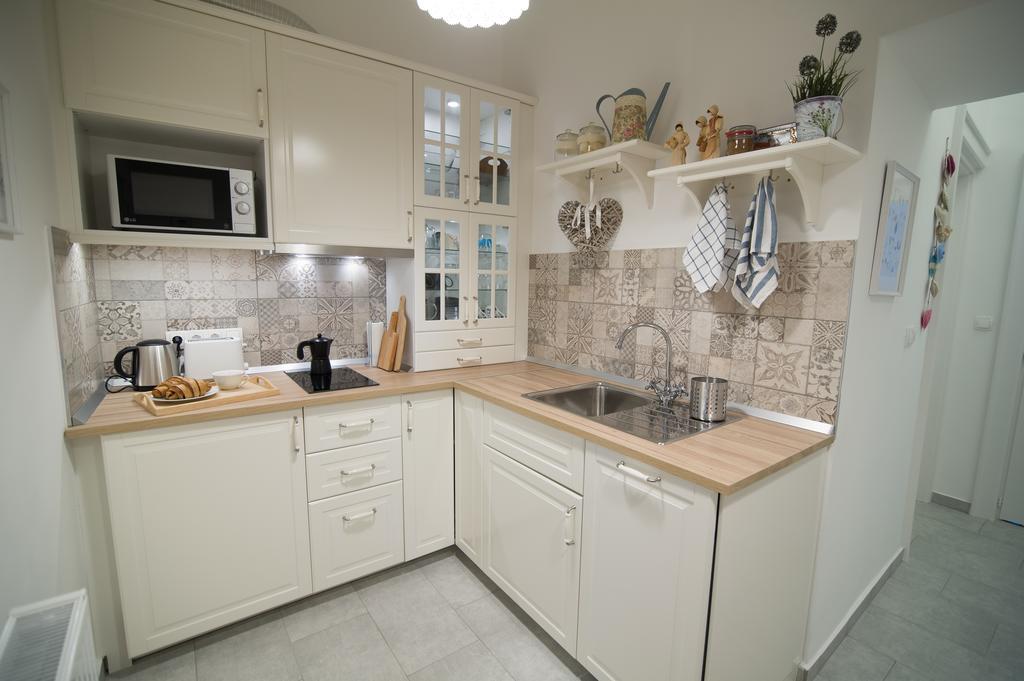 Brody Apartman Eger Luaran gambar