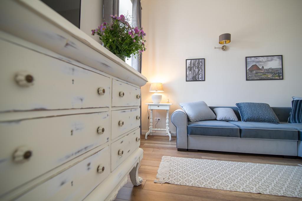 Brody Apartman Eger Luaran gambar