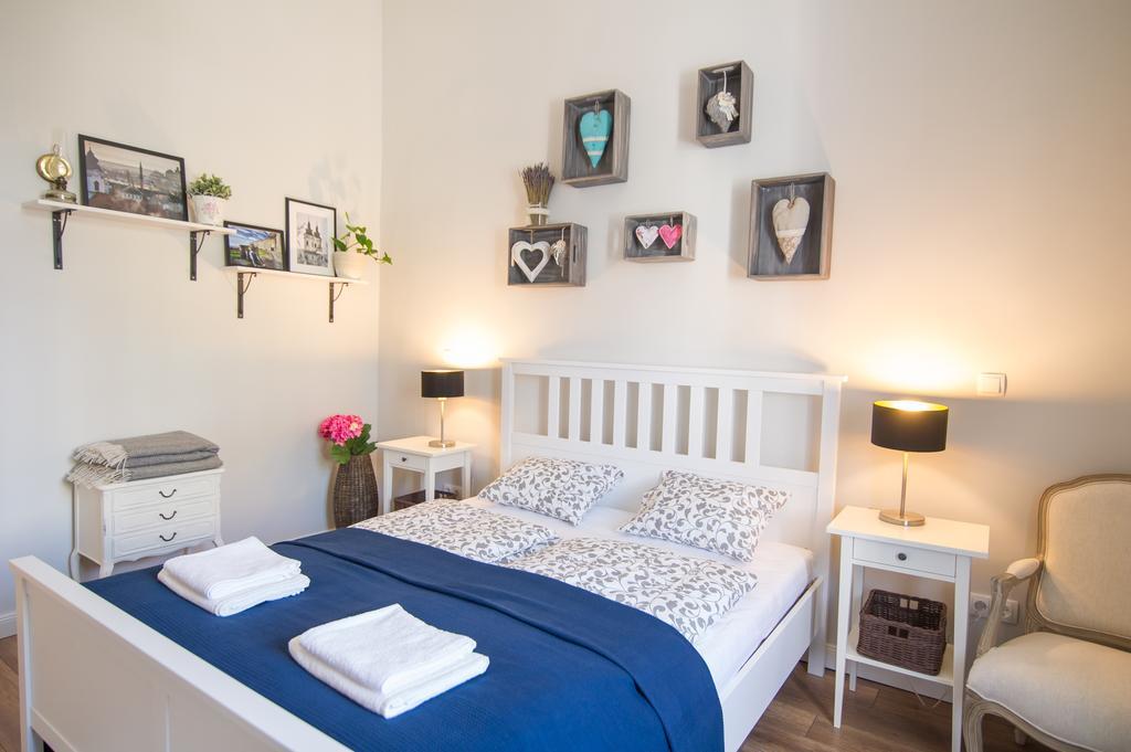 Brody Apartman Eger Luaran gambar